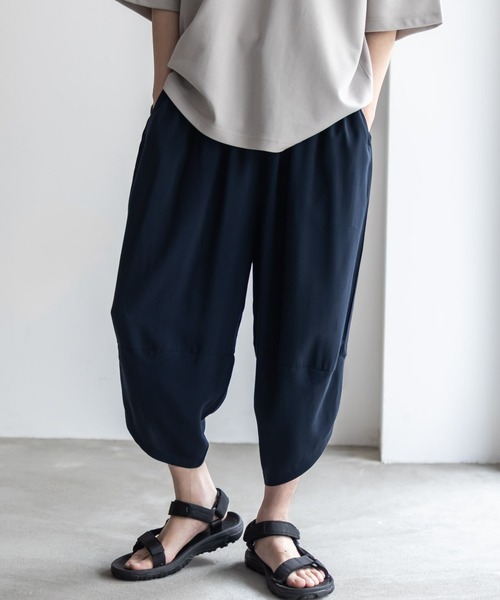 NAVY（ネイビー）の「柔らかくて着心地がよく涼しいレーヨンバルーンパンツ/サルエルパンツ/アラジンパンツ/ハーフパンツ（その他パンツ・メンズ・チャコール/ネイビー/ブラック・M/L/XL）」の3枚目の写真