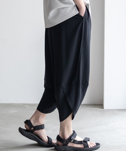 NAVY（ネイビー）の「柔らかくて着心地がよく涼しいレーヨンバルーンパンツ/サルエルパンツ/アラジンパンツ/ハーフパンツ（その他パンツ・メンズ・チャコール/ネイビー/ブラック・M/L/XL）」の9枚目の写真