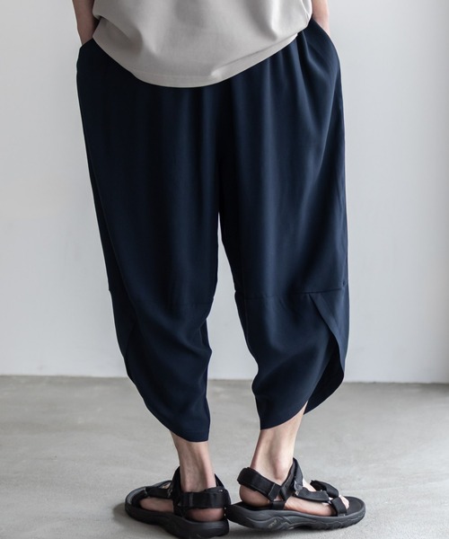 NAVY（ネイビー）の「柔らかくて着心地がよく涼しいレーヨンバルーンパンツ/サルエルパンツ/アラジンパンツ/ハーフパンツ（その他パンツ・メンズ・チャコール/ネイビー/ブラック・M/L/XL）」の19枚目の写真