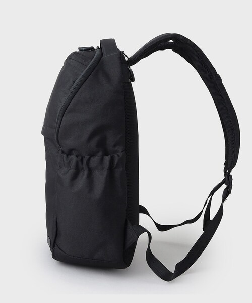 tk.TAKEO KIKUCHI（ティーケータケオキクチ）の「【撥水/収納力/ONOFF兼用】機能性バックパック／リュックサック（バックパック/リュック・メンズ・ブラック系/ブラック・00）」の5枚目の写真