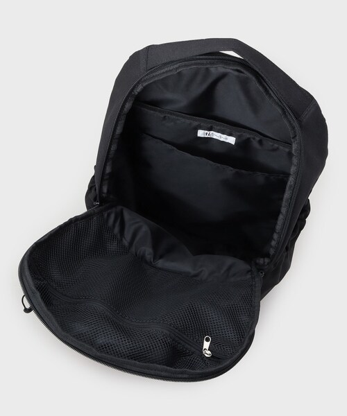 tk.TAKEO KIKUCHI（ティーケータケオキクチ）の「【撥水/収納力/ONOFF兼用】機能性バックパック／リュックサック（バックパック/リュック・メンズ・ブラック系/ブラック・00）」の9枚目の写真