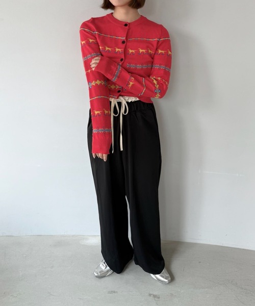 SANSeLF（サンセルフ）の「【SANSeLF】 ドッグパターンカーディガン クルーネック ボタンフロント sanw25a027（カーディガン/ボレロ・レディース・レッド・FREE）」の3枚目の写真