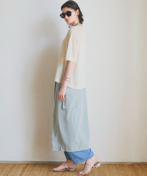 Doux archives(ドゥアルシーヴ)の「サテンカーゴタイトスカート(スカート・レディース・ミント/グレイッシュベージュ/カーキ・36/38)」の8枚目の写真