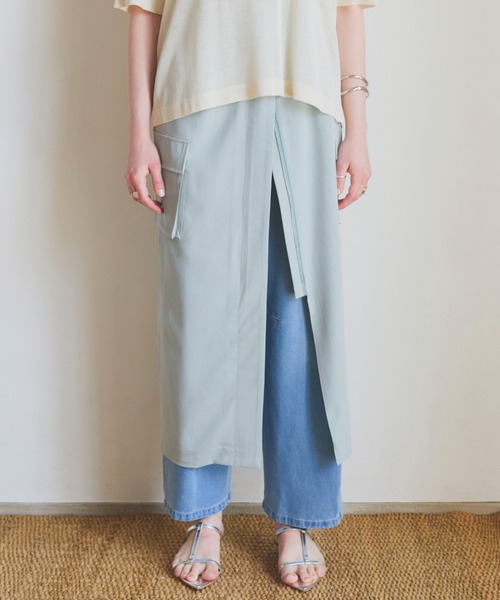 Doux archives(ドゥアルシーヴ)の「サテンカーゴタイトスカート(スカート・レディース・ミント/グレイッシュベージュ/カーキ・36/38)」の14枚目の写真