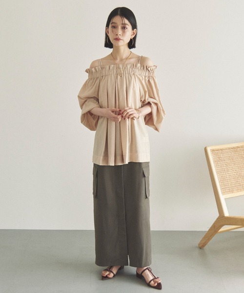 Doux archives(ドゥアルシーヴ)の「サテンカーゴタイトスカート(スカート・レディース・ミント/グレイッシュベージュ/カーキ・36/38)」の20枚目の写真