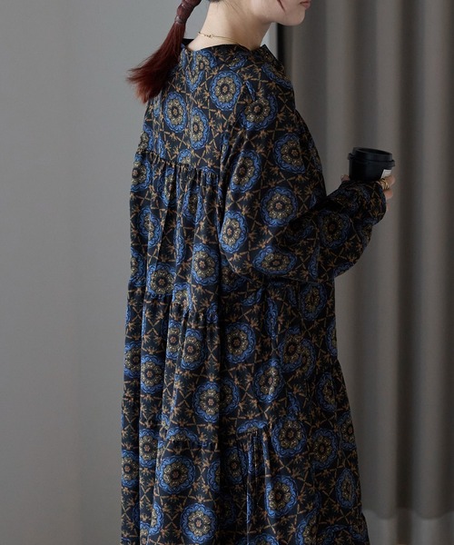 Lien Select(リエンセレクト)の「総柄ロングシャツワンピース(ワンピース・レディース・ホワイト系その他/ブラック系その他/グリーン系その他/ピンク系その他/オフホワイト/ブラック系その他3/ブラック系その他2・FREE)」の19枚目の写真