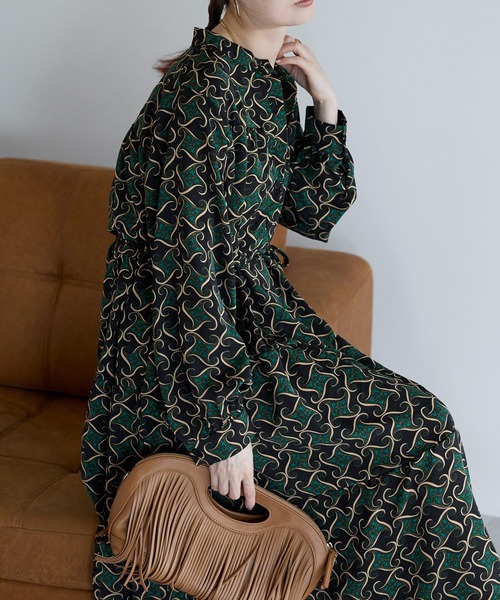 Lien Select(リエンセレクト)の「総柄ロングシャツワンピース(ワンピース・レディース・ホワイト系その他/ブラック系その他/グリーン系その他/ピンク系その他/オフホワイト/ブラック系その他3/ブラック系その他2・FREE)」の21枚目の写真