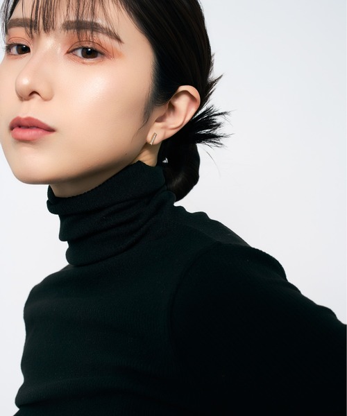 Jewel closet by L&Co.(ジュエルクローゼットバイエルアンドコー)の「K18 ダイヤモンド ピアス(ピアス(両耳用)・レディース・イエローゴールド・FREE)」の4枚目の写真
