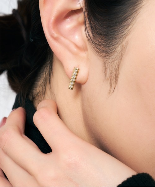 Jewel closet by L&Co.(ジュエルクローゼットバイエルアンドコー)の「K18 ダイヤモンド ピアス(ピアス(両耳用)・レディース・イエローゴールド・FREE)」の6枚目の写真