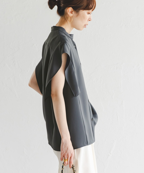 セール】《WEB限定追加》スクエアースリーブフロントオープンブラウス