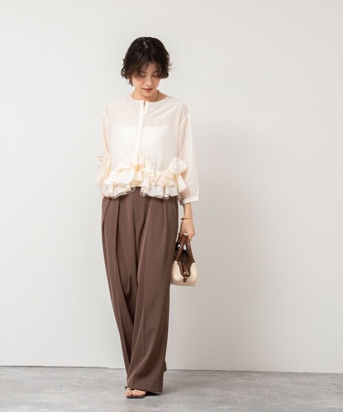 NOLLEY’S Sophi（ノーリーズソフィ）の「ウォッシャブル強撚ツイルワイドパンツ（その他パンツ・レディース・オフホワイト/ブラウン/ベージュ/ネイビー/ブラック・34/36/38）」の22枚目の写真