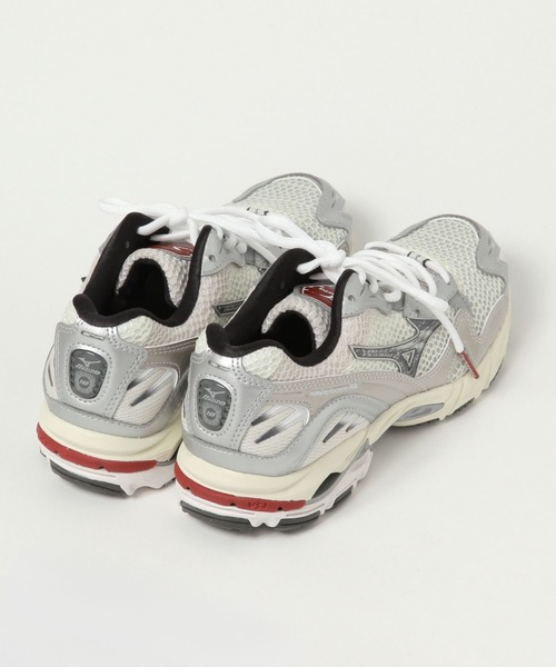 MIZUNO（ミズノ　）の「【MIZUNO / ミズノ】Wave Rider10(WOMEN)（スニーカー・レディース・ライトグレー・MEDIUM/LARGE）」の4枚目の写真