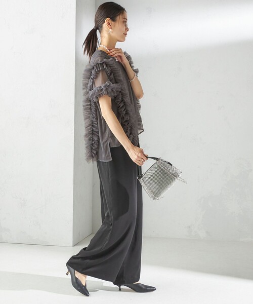 kaene（カエン）の「【SHIPS別注】kaene:チュール フリル スリーブ オールインワン（セレモニー対応可）（つなぎ/オールインワン・レディース・グレー・ONE SIZE）」の6枚目の写真