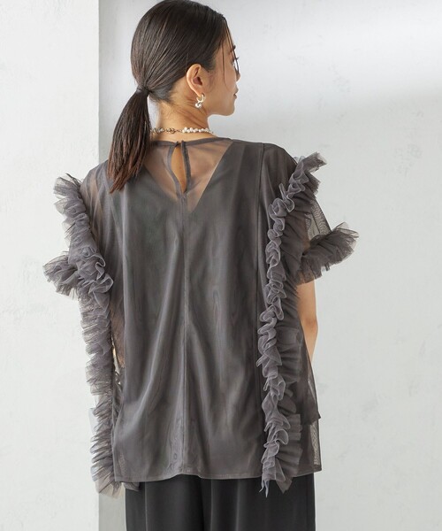 kaene（カエン）の「【SHIPS別注】kaene:チュール フリル スリーブ オールインワン（セレモニー対応可）（つなぎ/オールインワン・レディース・グレー・ONE SIZE）」の11枚目の写真