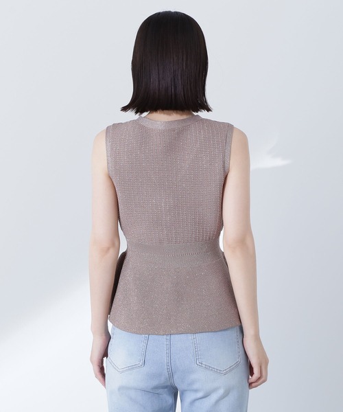 NATURAL BEAUTY BASIC（ナチュラルビューティーベーシック）の「◇ツイーディーペプラムニットジレ（ニット/セーター・レディース・ベージュ/ネイビー/ダークブラウン・FREE）」の11枚目の写真
