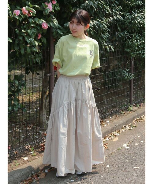 Ungrid（アングリッド）の「ドッグプリントロゴTee（Tシャツ/カットソー・レディース・グリーン系その他/チャコールグレー/オフホワイト・FREE）」の4枚目の写真