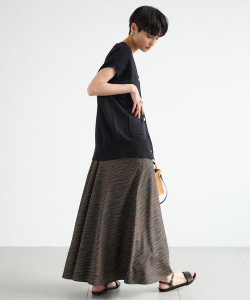 BARNYARDSTORM（バンヤードストーム）の「BARNYARDSTORM / ゴールドボタンベスト / ハンドウォッシャブル（ニット/セーター・レディース・ブラック/ブルー/ホワイト/キャメル・FREE）」の5枚目の写真