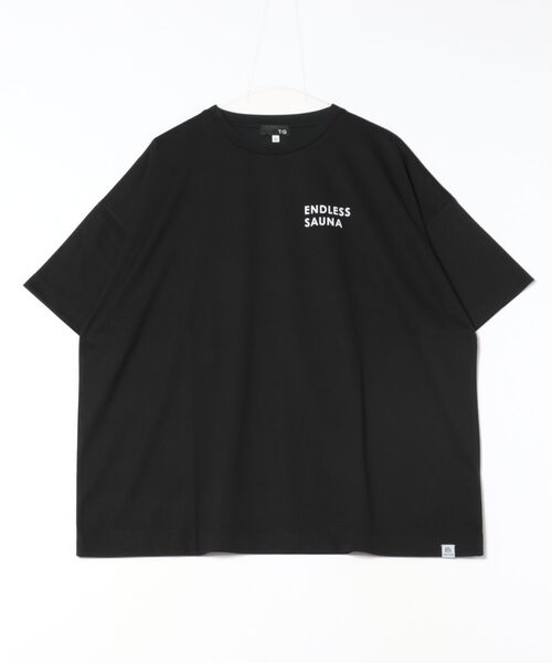 TAKA-Q(タカキュー)の「【サウナ キャンプ アウトドア】タカキュー Sauna Camp×T/Q ロゴ クルー 半袖 Tシャツ(Tシャツ/カットソー・メンズ・ホワイト/ブラック・MEDIUM/LARGE/X-LARGE)」の4枚目の写真