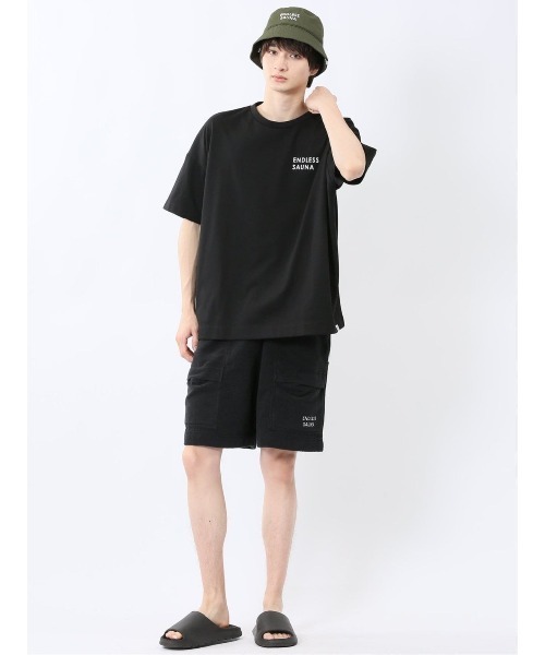 TAKA-Q(タカキュー)の「【サウナ キャンプ アウトドア】タカキュー Sauna Camp×T/Q ロゴ クルー 半袖 Tシャツ(Tシャツ/カットソー・メンズ・ホワイト/ブラック・MEDIUM/LARGE/X-LARGE)」の14枚目の写真