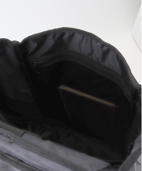 KANGOL(カンゴール)の「KANGOL piece ボックスリュック(バックパック/リュック・レディース・ホワイト/ブラック/マルチ・FREE)」の16枚目の写真