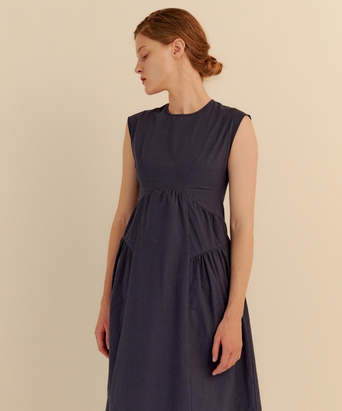 kiehtova（キエトヴァ）の「【kiehtova】BREEZE COTTON DRESS/ブリーズ コットン ドレス（ドレス・レディース・ネイビー/ブラック/ホワイト・L/M）」の4枚目の写真