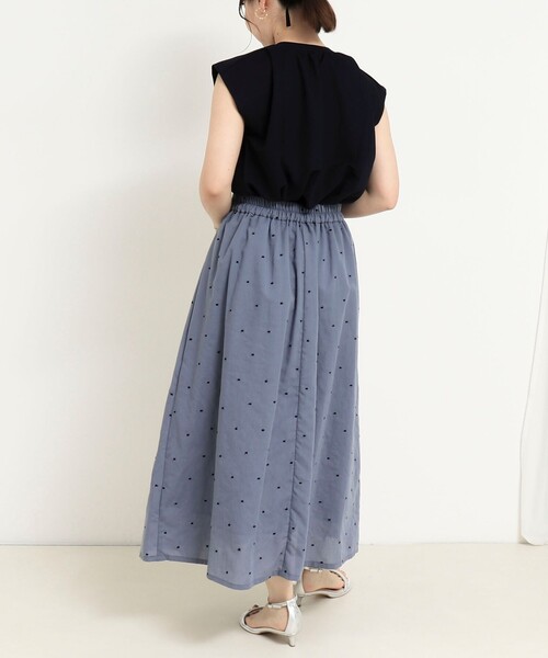 MICO COULIER（ミコクリエ）の「刺繍ドットスカート（スカート・レディース・ブルー/ブラック・38/36）」の7枚目の写真