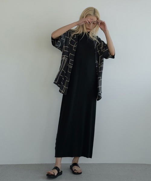 anuke（アンヌーク）の「Geometric Opencollar Shirts（シャツ/ブラウス・レディース・ブラウン/ネイビー・FREE）」の9枚目の写真