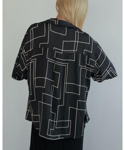 専用アンヌーク　オープニング店舗限定　シャツ anuke / アンヌーク Cutwork Lace Shirts 24秋冬2 62410402