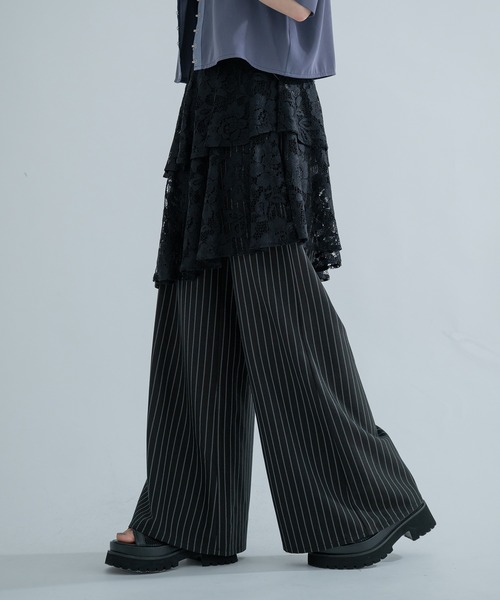 Ellno de Mavie(エルノデメヴィ)の「アシメレイヤードレースワイドパンツ/SETUP対応(スラックス・レディース・ストライプ/ブラック・FREE)」の18枚目の写真