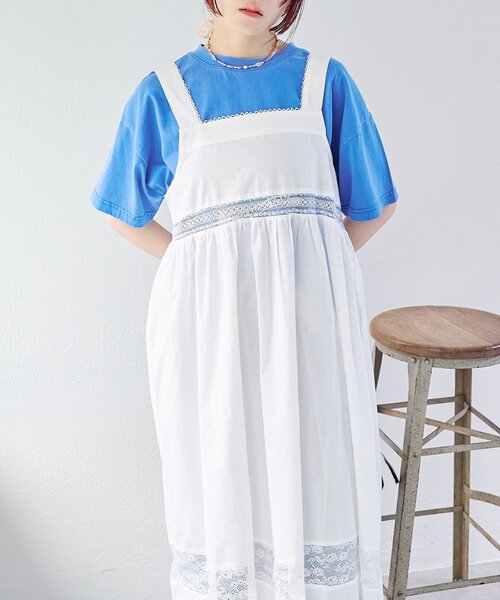 w closet(ダブルクローゼット)の「vintageレースロングワンピース(ワンピース・レディース・オフホワイト/ブルー・FREE)」の12枚目の写真