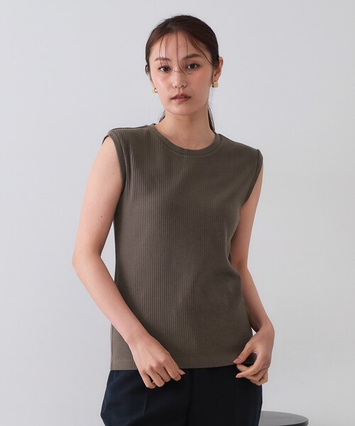 OPAQUE.CLIP(オペークドットクリップ)の「◆ノースリーブリブカットソー【洗濯機洗い可】(Tシャツ/カットソー・レディース・ホワイト/ダークグレー/ブラウン系その他/ブラック・42/40/38/36)」の17枚目の写真
