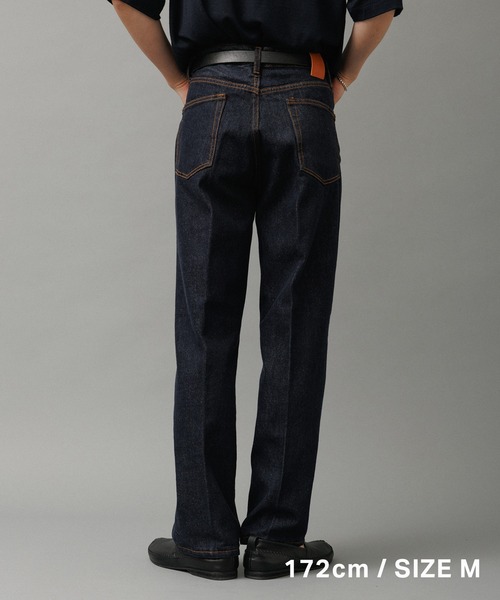 ADAM ET ROPE'（アダムエロペ）の「ブリーチ ストレート スラックスデニム（デニムパンツ・メンズ・ブルー系その他4・S/M/L/XL）」の20枚目の写真