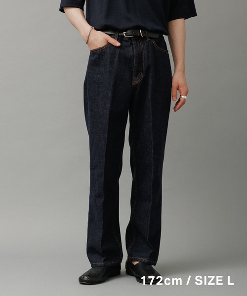 ADAM ET ROPE'（アダムエロペ）の「ブリーチ ストレート スラックスデニム（デニムパンツ・メンズ・ブルー系その他4・S/M/L/XL）」の18枚目の写真