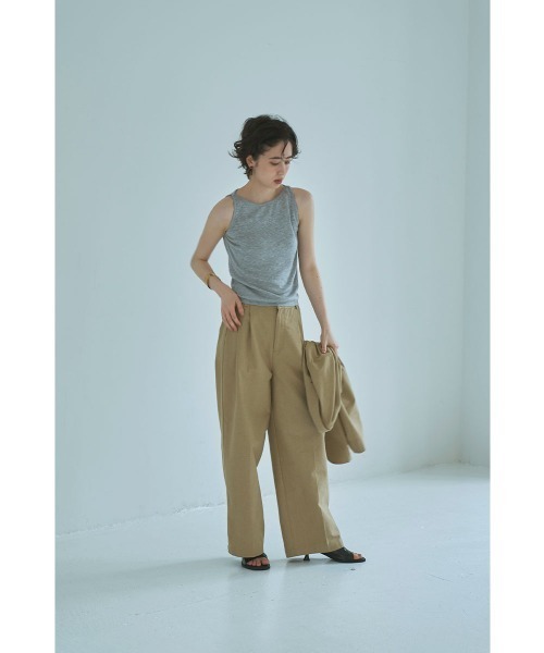 marjour（マージュール）の「WAIST PIPING LINEN BLEND PANTS（その他パンツ・レディース・ベージュ・M）」の13枚目の写真