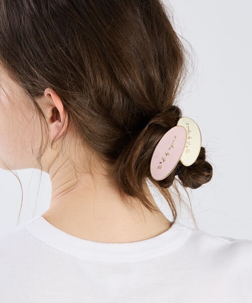 To b. by agnes b.（トゥービーバイアニエスベー）の「カラー エポキシ ヘアタイ（ヘアゴム・レディース・ホワイト系その他・FREE）」の5枚目の写真