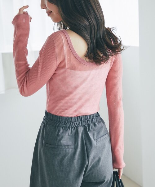 La boutique BonBon（ラブティックボンボン）の「【名品・ヘビロテアイテム】シアースパンコール2WAYリブニット（ニット/セーター・レディース・ブラック/オフホワイト/ピンク/ブラウン・FREE）」の13枚目の写真