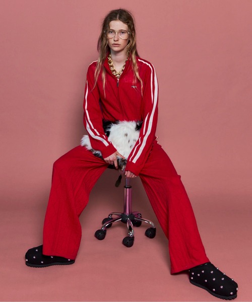 MAISON SPECIAL（メゾンスペシャル）の「Openwork Knitting Track Pants/透かし編みニットトラックパンツ■セットアップ対応■（その他パンツ・レディース・グレー/レッド/ホワイト・36/38）」の7枚目の写真