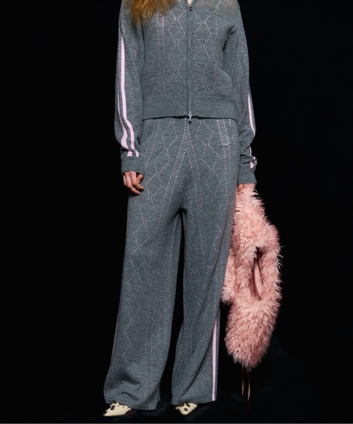 MAISON SPECIAL（メゾンスペシャル）の「Openwork Knitting Track Pants/透かし編みニットトラックパンツ■セットアップ対応■（その他パンツ・レディース・グレー/レッド/ホワイト・36/38）」の9枚目の写真