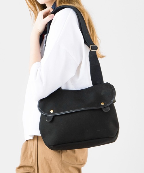 Brady | AVON（ショルダーバッグ）｜BRADY（ブレディー）の