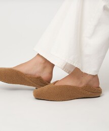 green label relaxing（グリーンレーベルリラクシング）の「スクエア 2WAY フラットシューズ（ベージュ）（その他シューズ）」
