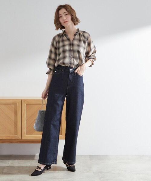 grove（グローブ）の「衿もとすっきり一枚で映える 涼しげ秋色チェックブラウス（シャツ/ブラウス・レディース・ボルドー/ネイビー系1/ブラック/ベージュ系その他5/オフホワイト・02/03/01/04/05）」の19枚目の写真