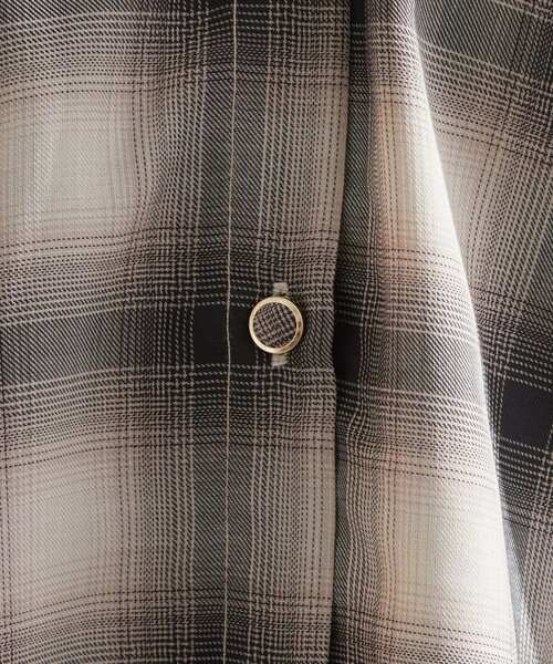 grove（グローブ）の「衿もとすっきり一枚で映える 涼しげ秋色チェックブラウス（シャツ/ブラウス・レディース・ボルドー/ネイビー系1/ブラック/ベージュ系その他5/オフホワイト・02/03/01/04/05）」の21枚目の写真