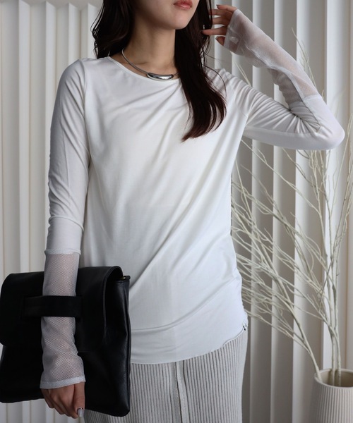 YENNA（イェンナ）の「【ロングスリーブTシャツ/メッシュ切替ロングTシャツ】選べる袖口（Tシャツ/カットソー・レディース・ブラック/ブラック系その他/ホワイト/ホワイト系その他・FREE）」の21枚目の写真