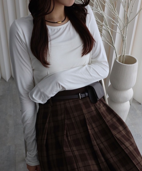 YENNA（イェンナ）の「【ロングスリーブTシャツ/メッシュ切替ロングTシャツ】選べる袖口（Tシャツ/カットソー・レディース・ブラック/ブラック系その他/ホワイト/ホワイト系その他・FREE）」の16枚目の写真