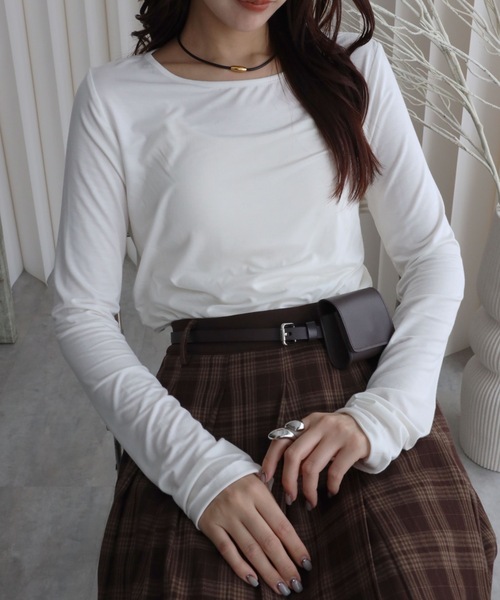 YENNA（イェンナ）の「【ロングスリーブTシャツ/メッシュ切替ロングTシャツ】選べる袖口（Tシャツ/カットソー・レディース・ブラック/ブラック系その他/ホワイト/ホワイト系その他・FREE）」の17枚目の写真