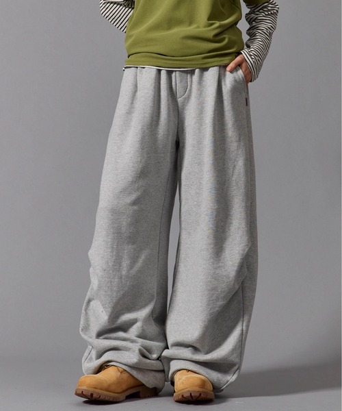 CIVVY.(シヴィ―)の「Wide Balloon Sweatpants - ワイドバルーンスウェットパンツ -(スウェットパンツ・メンズ・ネイビー/グレー・LARGE/MEDIUM)」の21枚目の写真