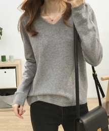 Vネックユッタリベーシックニットトップス