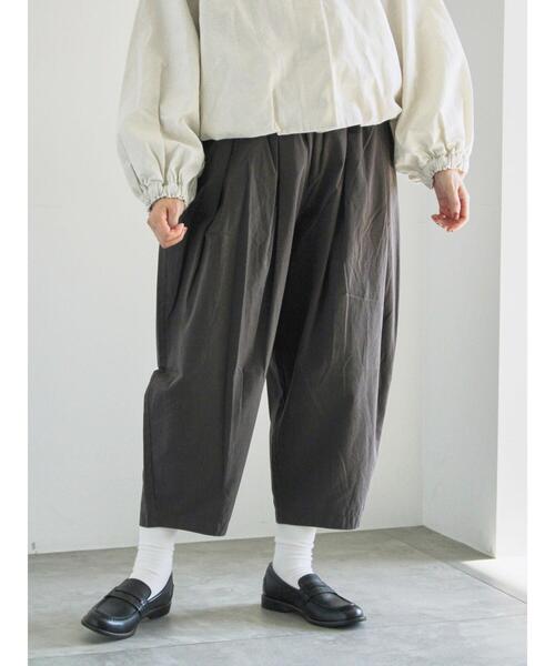 TSUHARU by Samansa Mos2(ツハルバイサマンサモスモス)の「【天日干し風加工】タックギャザーパンツ(その他パンツ・レディース・チャコールグレー/ベージュ/オリーブ・F)」の12枚目の写真