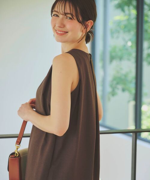 COHINA(コヒナ)の「リネンライクコクーンタックワンピース 【低身長・小柄女性】(ワンピース・レディース・ブラウン/オレンジ/グリーン・ONE SIZE)」の6枚目の写真