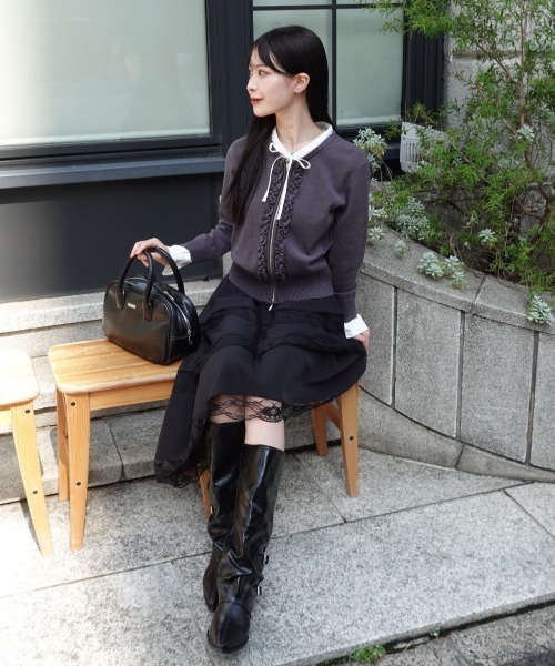 mellowneon（メロウネオン）の「2wayレイヤードフリルジップニット（ニット/セーター・レディース・ネイビー/ボルドー/チャコールグレー・FREE）」の21枚目の写真